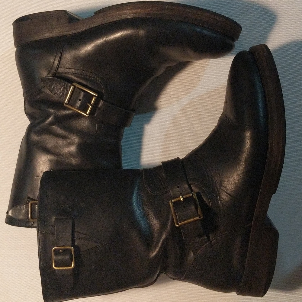 Burberry Winfield Leather Moto women's boots. Size 36.5 (6.5-US).